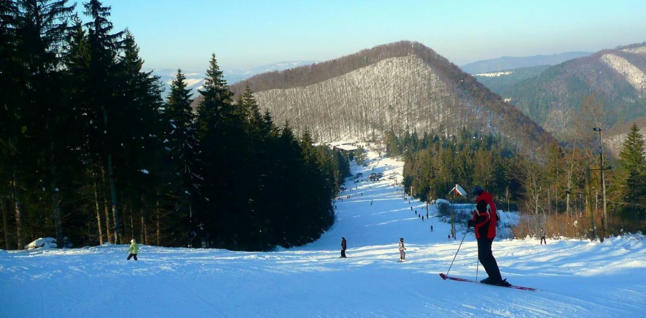 Chalet Velke Ostre Radola Bagian luar foto